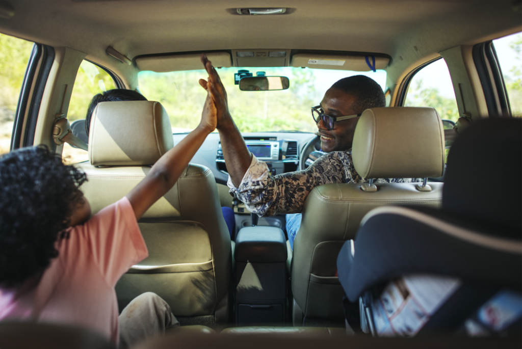 family and kid road trip activities